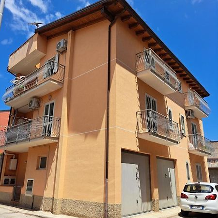 La Casa Vacanza Falcone Eksteriør billede